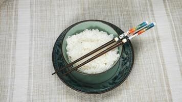 Arroz Blanco en Microondas para un Esfuerzo Mínimo