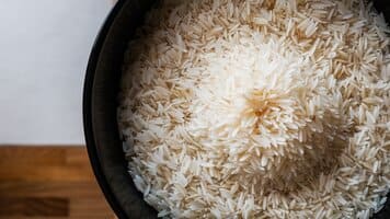 Conoce el Arroz y su Papel en la Tradición y la Nutrición