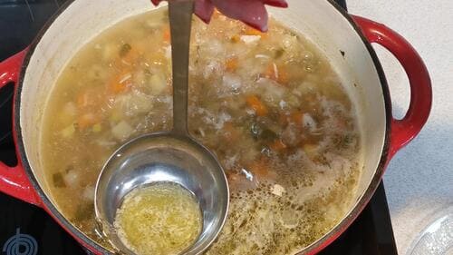 Sopa de pollo con vegetales Sopa de pollo con vegetales