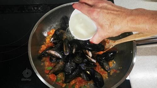 Mejillones a la marinera